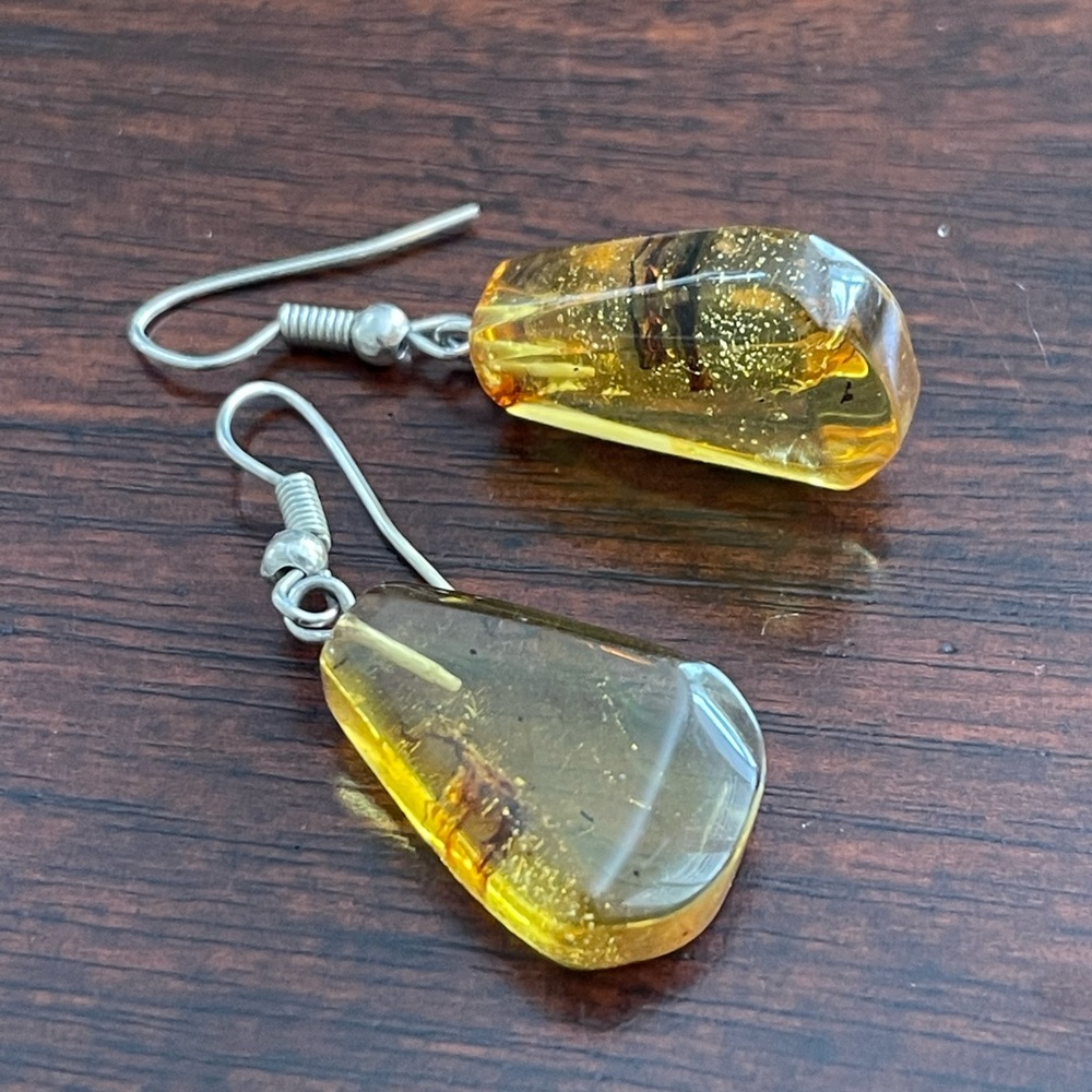 Natural honey amber silver drop earrings - Picture 4 of 6